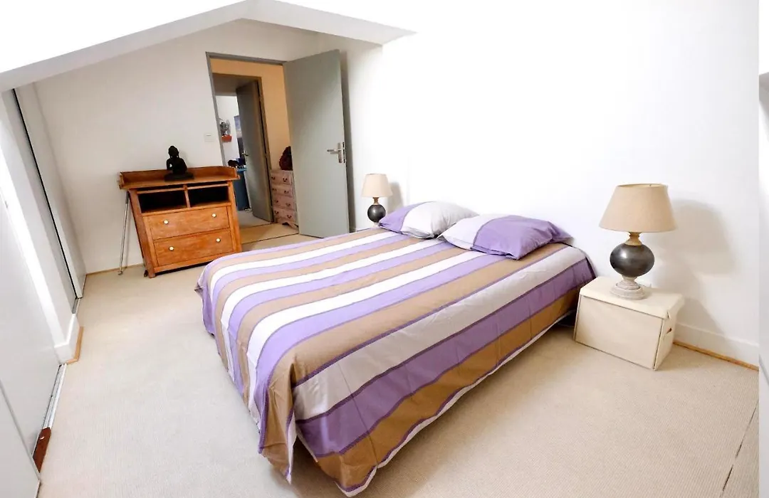 Superbe T3 duplex parking privé gratuit sur place-1