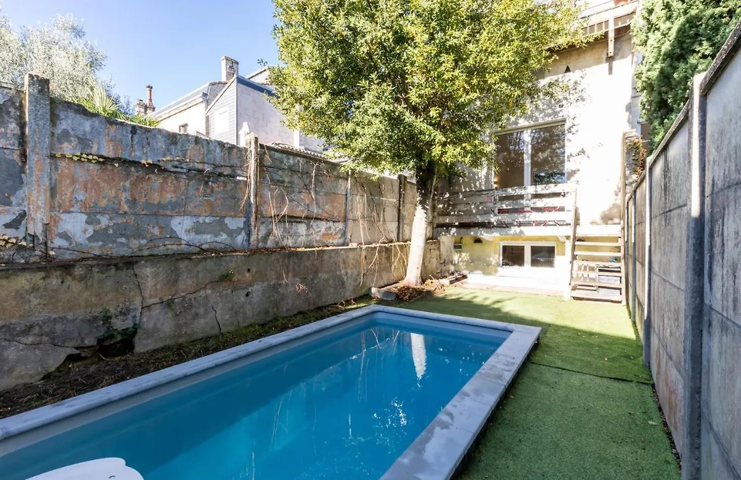 Appartement 50m2 parfait état avec piscine privée-1