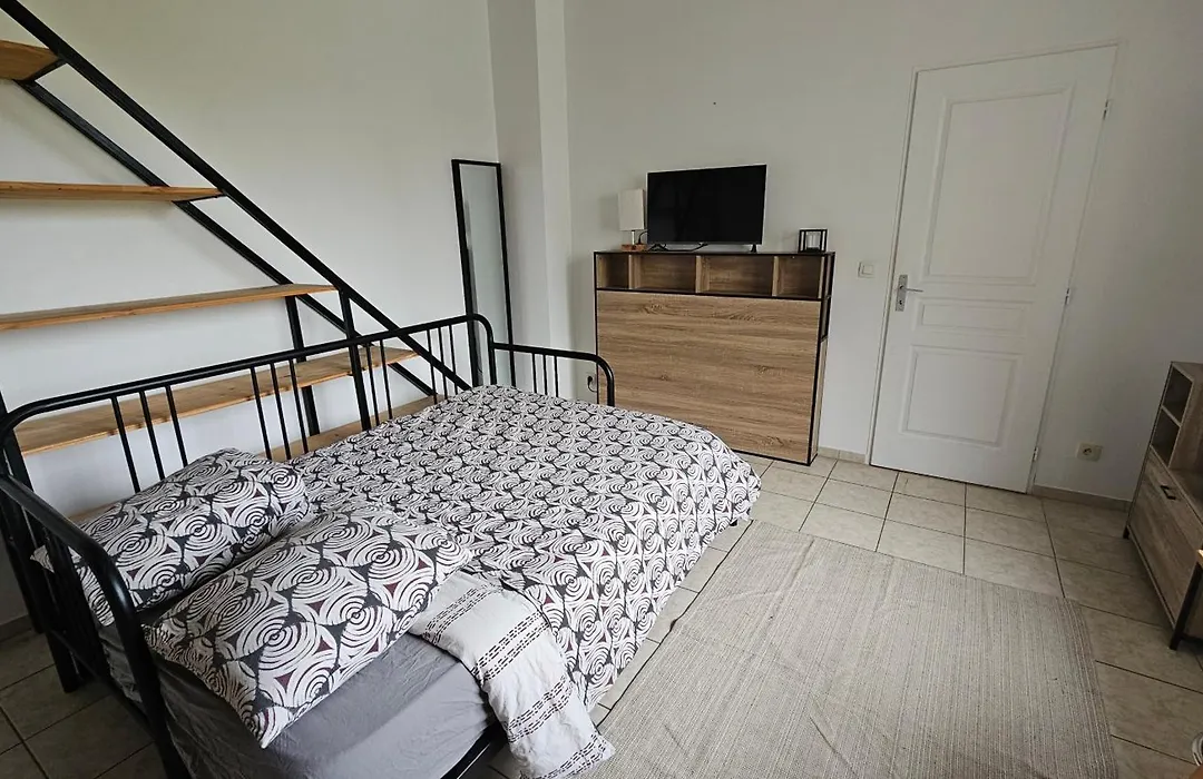 Bed To Rent - Maison Calme avec Jacuzzi sous Supplément-1