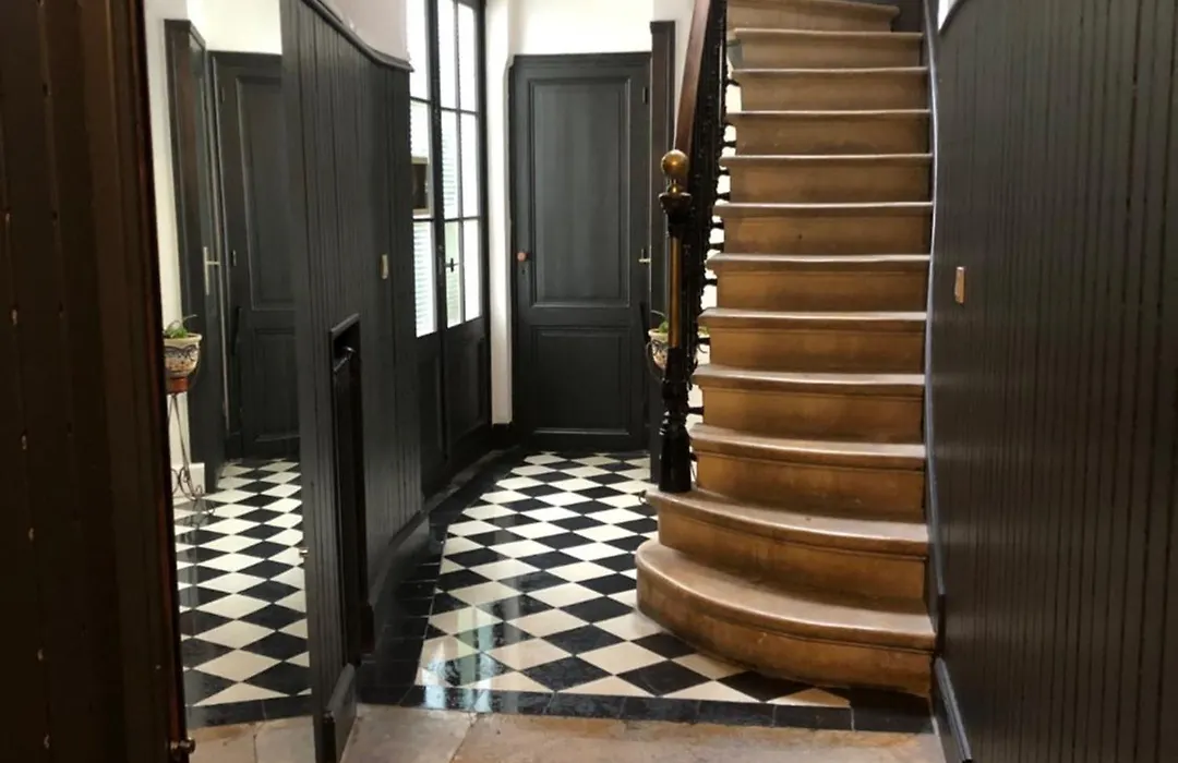 studio de 30 m2 dans le triangle d'or de Bordeaux-1