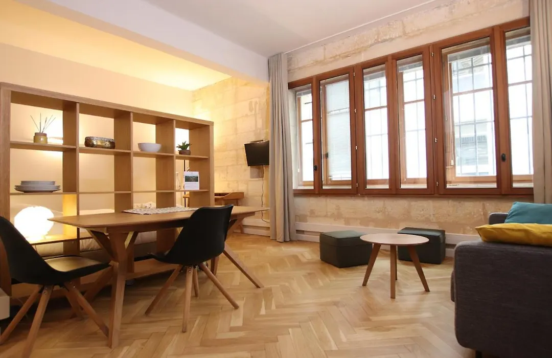 Les Suites de Saint Amand-1