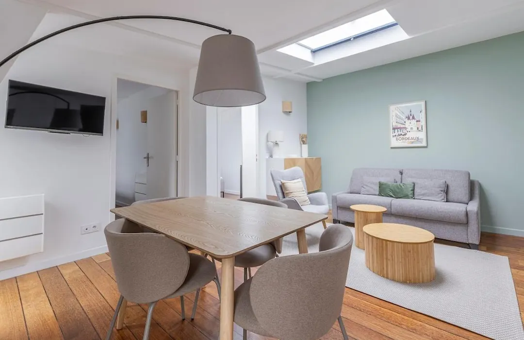 Gambetta 4 Comfortable apartment Bordeaux Center-1