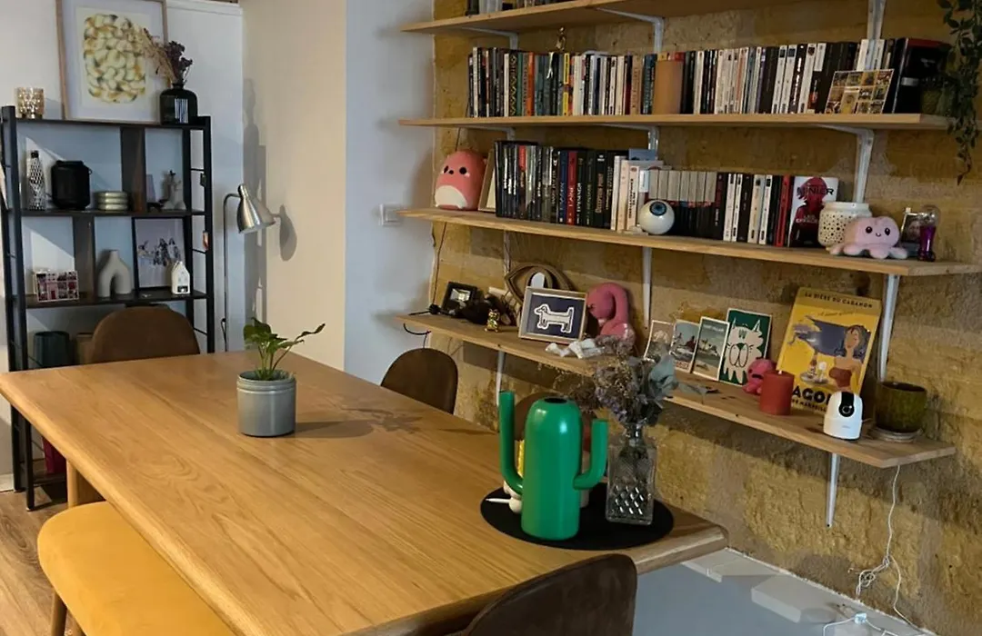 Appartement avec cour-1