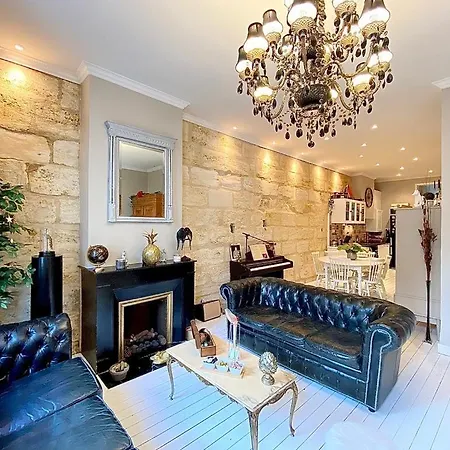 Grand Appartement Haussmanien de Standing avec Jacuzzi Terrasse et Parking en Hyper Centre-3