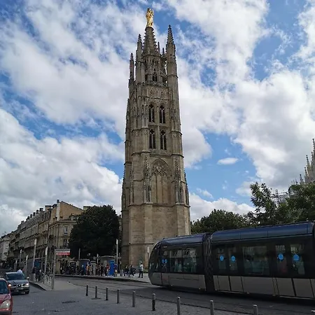 Dépendance Cosy dans Maison Bordelaise à 200m du tram et du CHU-2