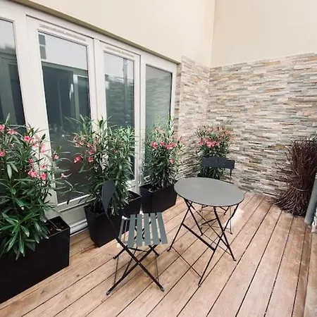 La Shelby avec terrasse privée-2