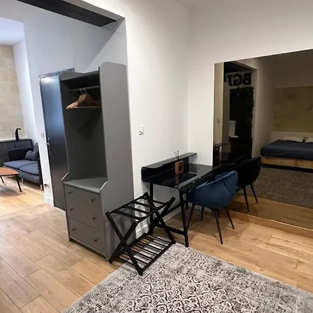La Suite Triangle d'or-3