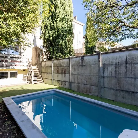 Appartement 50m2 parfait état avec piscine privée-2