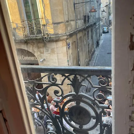 T2 devise appartement center ville-3