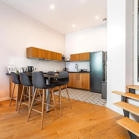 Appartement aux Portes du Jardin Public-2