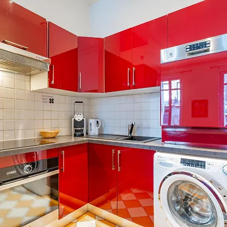 Magnifique Appartement au Cœur du Quartier Historique Saint-Michel-3
