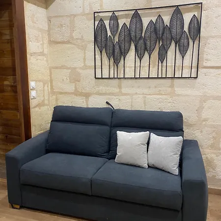Appartement en face de la gare Saint Jean-3