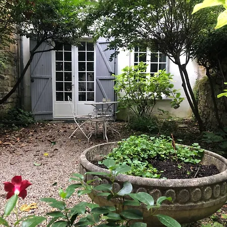 Dépendance calme avec jardin au coeur de Bordeaux-3