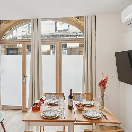 Lavie Maison Central&Hot Tub-2