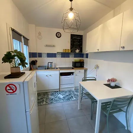 Petite maison bordeaux Darwin-3