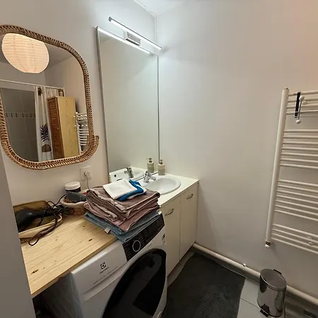 Cité du Vin 2 bedroom apartment - parking space-3