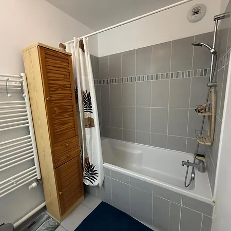 Cité du Vin 2 bedroom apartment - parking space-2