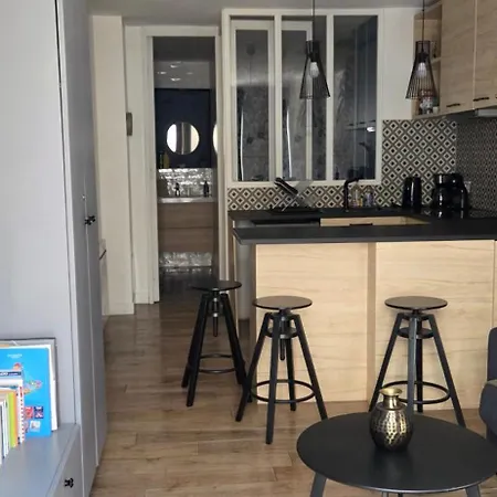 Appartement Lafontaine Quartier St Nicolas-2