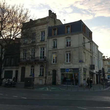Appartement centre de Bordeaux Clim et tram-3