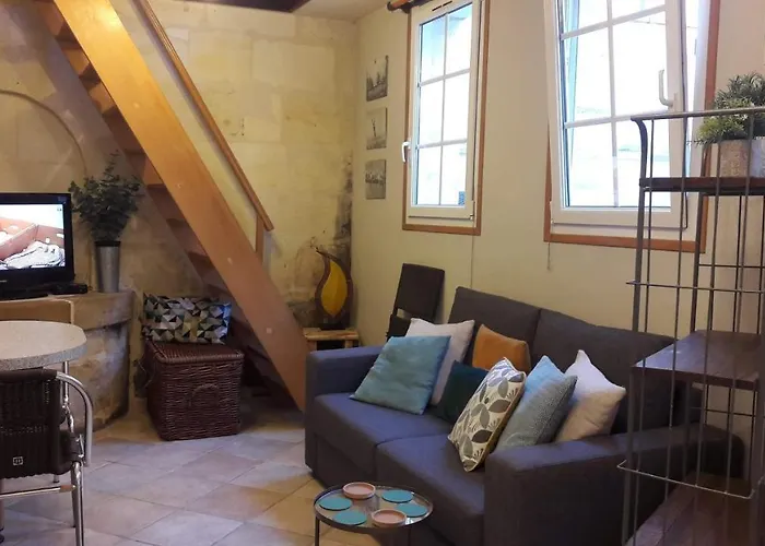 Joli Petit Loft Dans Echoppe Pierre Centre-Ville Bordeaux