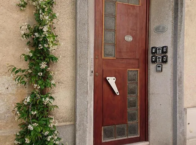 Petit studio à BORDEAUX CHARTRONS / JARDIN PUBLIC 