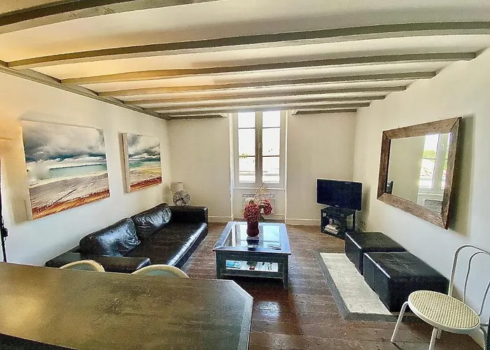 Superbe T3 duplex parking privé gratuit sur place Bordeaux