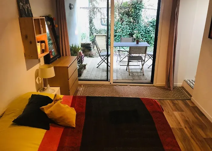 Chambre Darwin SDB WC et Terrasse privés Bordeaux