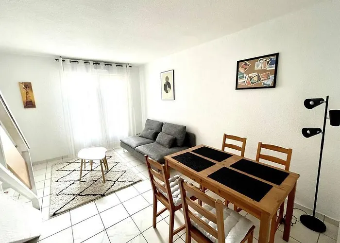 Duplex moderne proche de toutes commodités Bordeaux