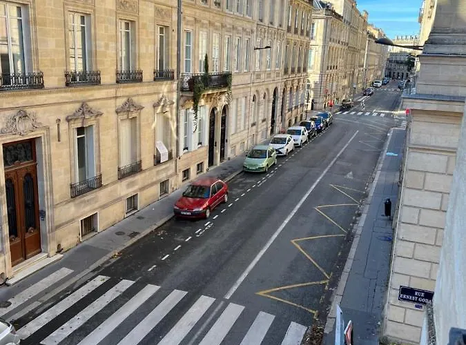 Appartement (A)Typique Chartrons à Bordeaux