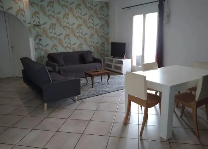 Chambre privée avec SDB au Jardin Public Bordeaux