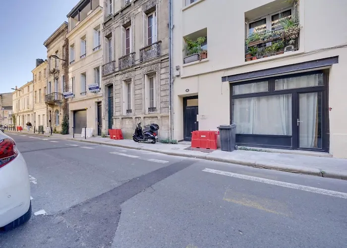 Beautiful Apartment In Chartrons With Terrace Bordeaux