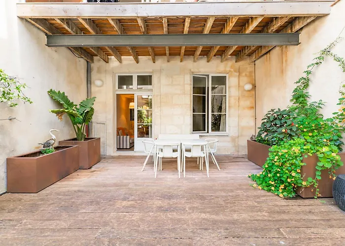 Magnifiques Appartements sur les Quais de Bordeaux