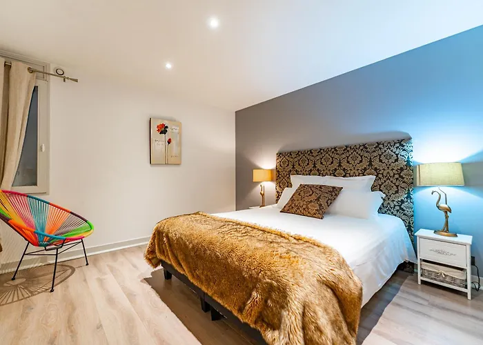 Magnifique Appartement au Cœur du Quartier Historique Saint-Michel Bordeaux