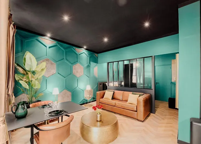 Central 1-Bedroom Apartment With Parking, Netflix And High-Speed Wi-Fi Bordeaux