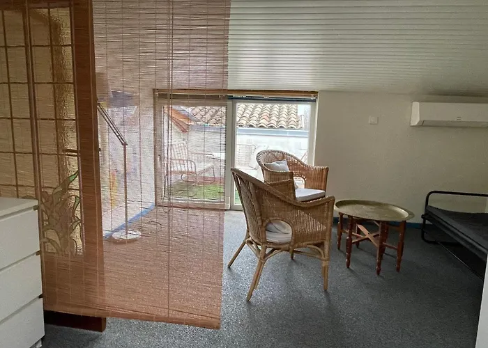 Logement familial Etage entier Bordeaux