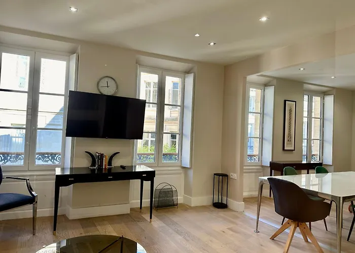 Appartements Emile Fourcand -Your Bordeaux Home