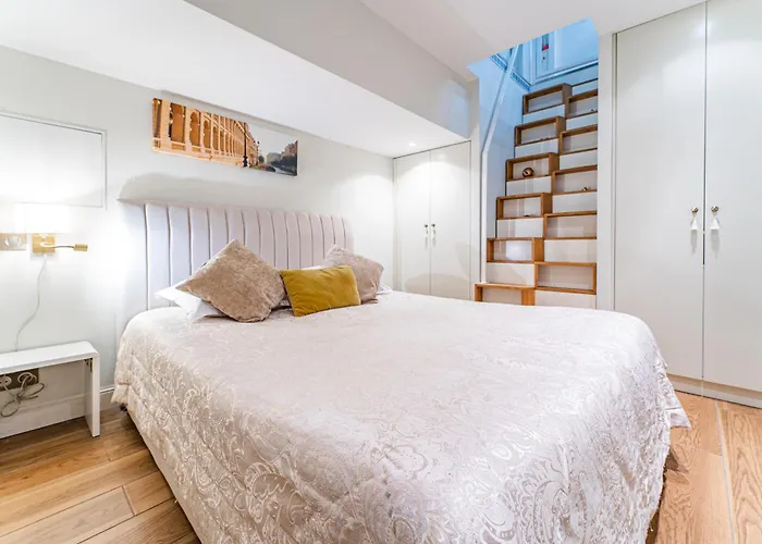 Appartement Duplex Climatisé en Hyper Centre de Bordeaux