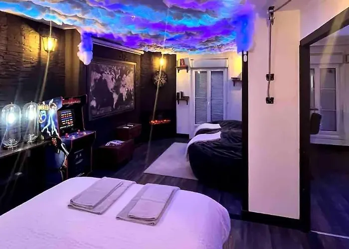 Apartment Cinema, Jacuzzi, Borne Arcade Bordeaux