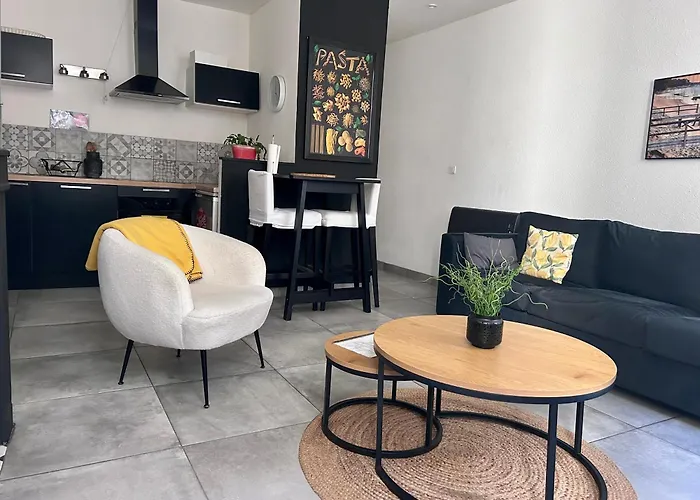 Appartement Cosy Avec Balcon, Centre Historique Bordeaux