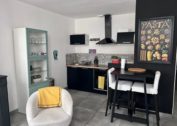 Appartement Cosy Avec Balcon, Centre Historique Bordeaux