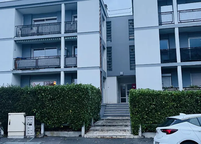 Chambre calme&lumineuse avec balcon Cauderan Bordeaux