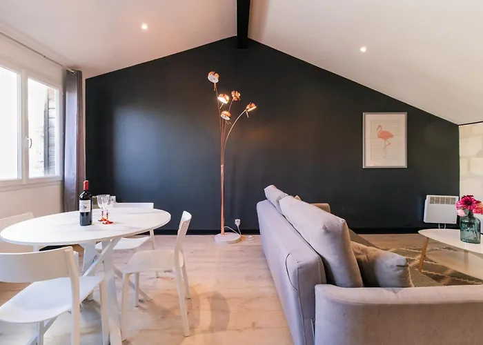 Notre Dame Apartment Bordeaux