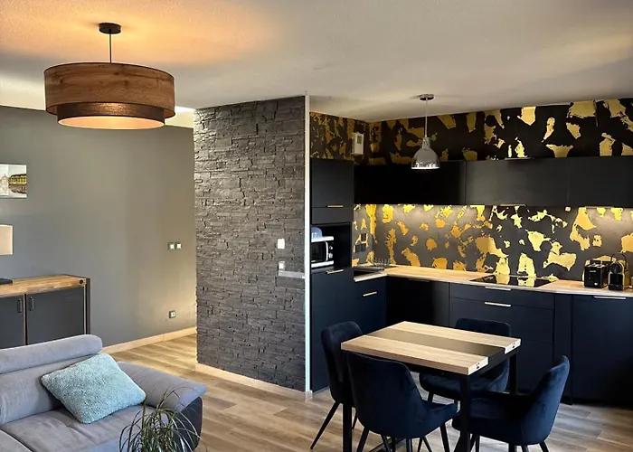 Appartement dernier étage, balcon, parking gratuit ! Bordeaux