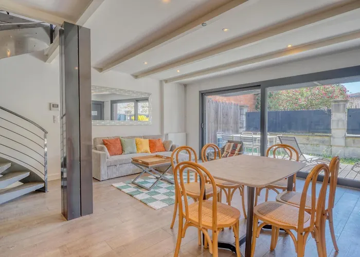 Appartement La Dependance By Cocoonr à Bordeaux