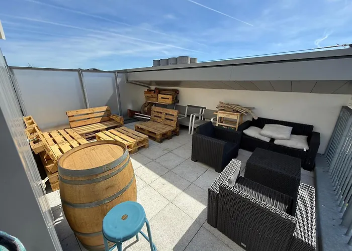 Cité du Vin 2 bedroom apartment - parking space Bordeaux