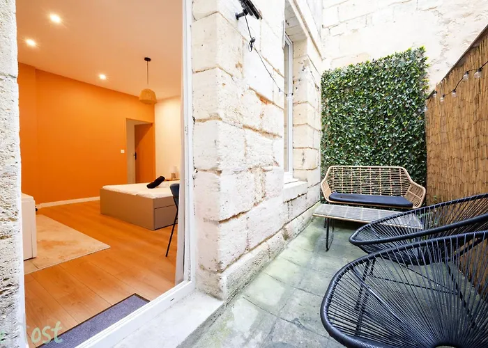Charmant Cocon Avec Jacuzzi - Bordeaux Centre
